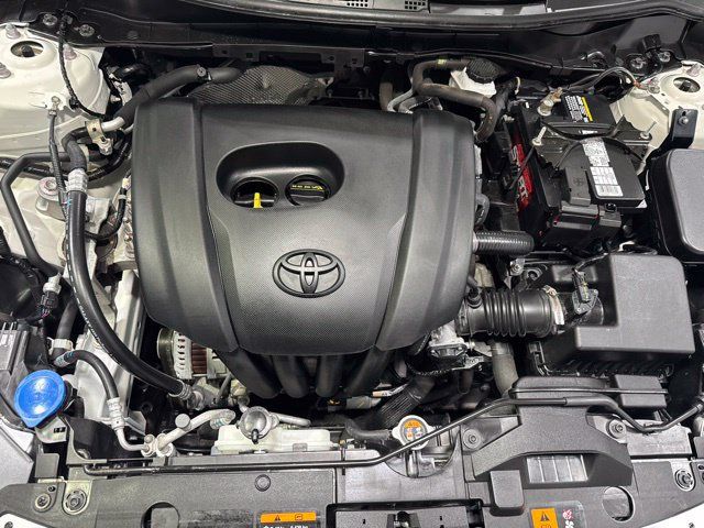 Used 2019 Toyota Yaris L FWD image 7