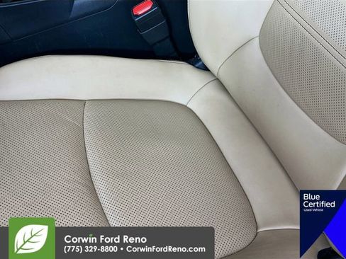 Used 2019 Toyota RAV4 Limited w/ Advanced Technology Package AWD/4WD image 23