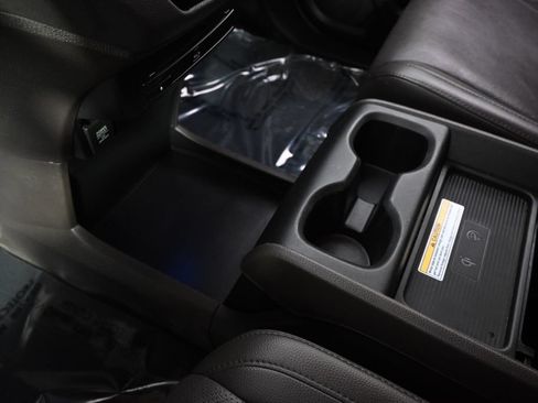 Used 2018 Honda Odyssey Elite image 24