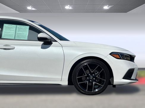 Certified 2024 Honda Civic Sport Touring image 36
