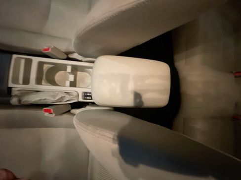 Used 2015 Subaru Crosstrek 2.0i Premium image 21