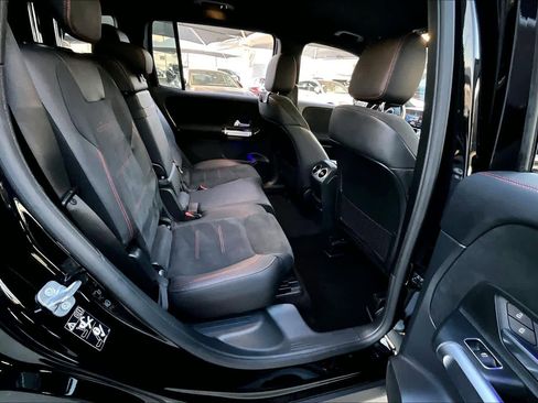 Used 2024 Mercedes-Benz GLB 250 image 20