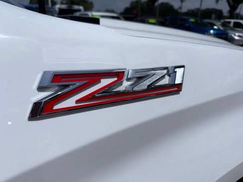 Used 2024 Chevrolet Silverado 1500 LTZ AWD/4WD image 13