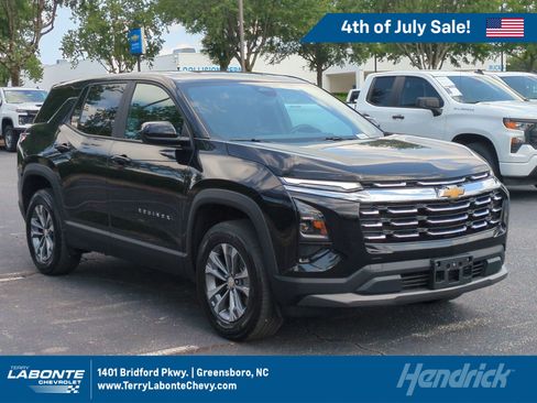 Used 2025 Chevrolet Equinox LT FWD image 1