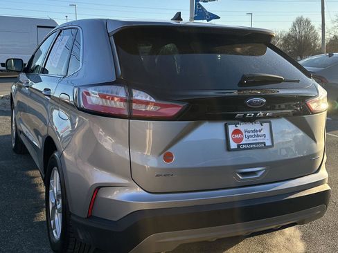 Used 2024 Ford Edge SEL image 3
