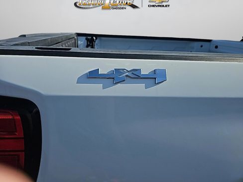 Used 2024 GMC Sierra 1500 SLT image 16