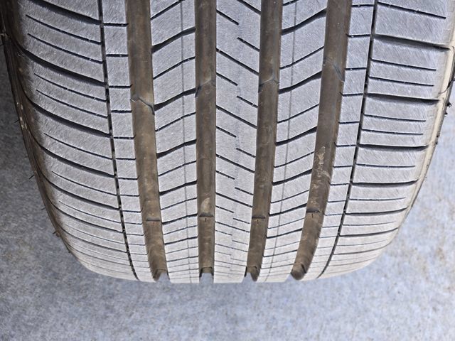 Used 2023 Buick Envision Avenir FWD image 12