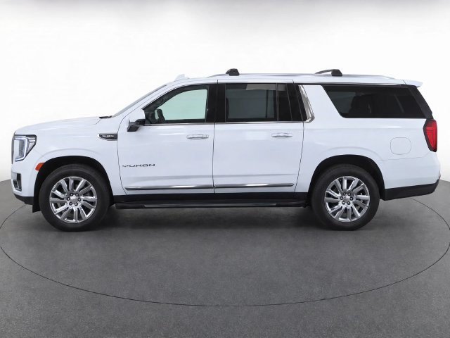 Used 2021 GMC Yukon XL SLT w/ SLT Premium Package AWD/4WD image 6