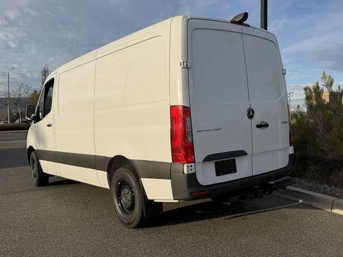 New 2026 Mercedes-Benz Sprinter 144 Cargo image 9