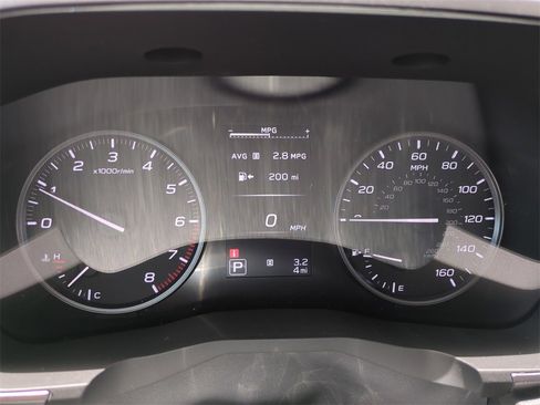 Certified 2025 Subaru Ascent Premium w/ Premium Package image 31