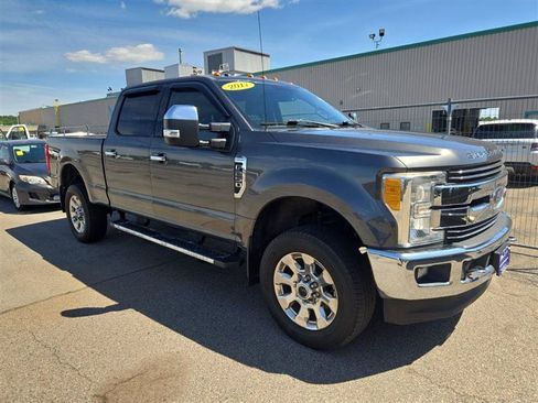 Used 2017 Ford F250 Lariat w/ Chrome Package AWD/4WD image 3
