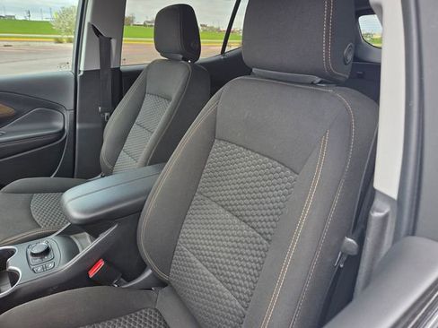 Used 2020 GMC Terrain SLE w/ Driver Convenience Package FWD image 11