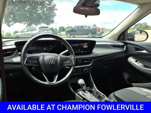 Used 2025 Buick Encore GX Preferred FWD image 11