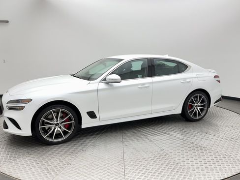 Certified 2025 Genesis G70 2.5T image 6