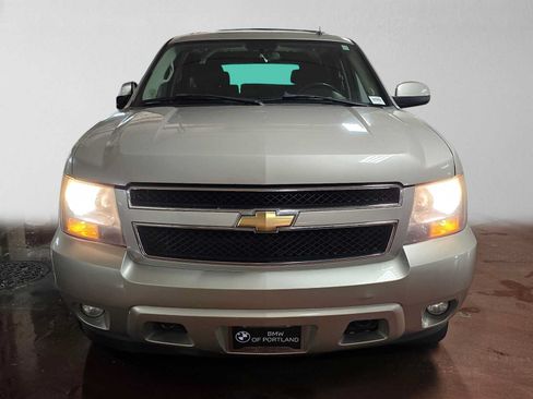 Used 2008 Chevrolet Tahoe LT w/ Convenience Package 1 AWD/4WD image 8