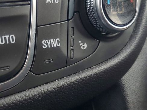 Certified 2023 Chevrolet Equinox LT image 24