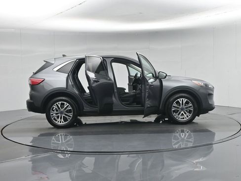 Certified 2022 Ford Escape SEL AWD/4WD image 5