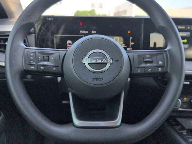 Used 2025 Nissan Kicks SV FWD image 20