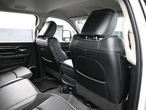 Used 2024 RAM 2500 Laramie image 46