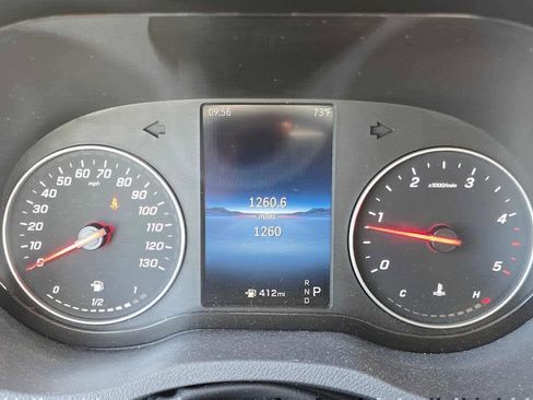Used 2025 Mercedes-Benz Sprinter 2500 image 32