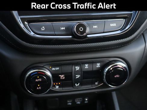 Used 2023 Chevrolet TrailBlazer LT w/ Convenience Package image 24