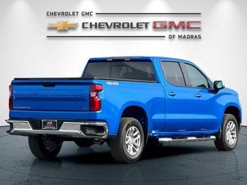 New 2026 Chevrolet Silverado 1500 LT w/ Convenience Package II image 3