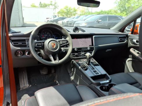 Used 2023 Porsche Macan GTS AWD/4WD image 13