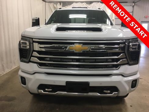New 2026 Chevrolet Silverado 2500 High Country w/ High Country Premium Package image 9