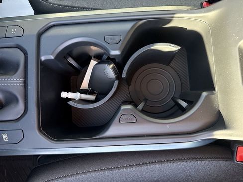 New 2025 Kia K4 LXS image 32