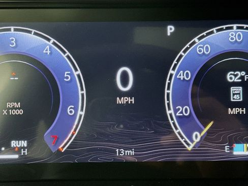 New 2026 Jeep Grand Cherokee L Limited RWD image 11