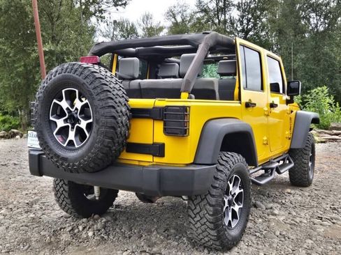 Used 2008 Jeep Wrangler Unlimited X AWD/4WD image 13