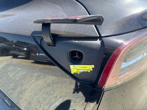 Used 2021 Tesla Model 3 Standard Range Plus RWD image 11