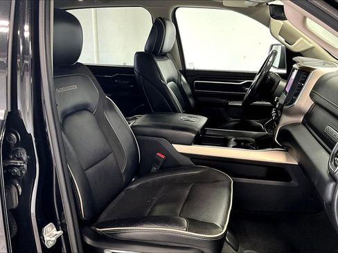 Used 2022 RAM 1500 Laramie image 9