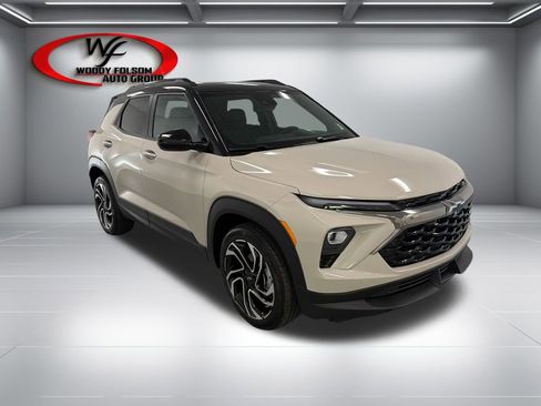 New 2026 Chevrolet TrailBlazer RS w/ Driver Confidence Package FWD image 3