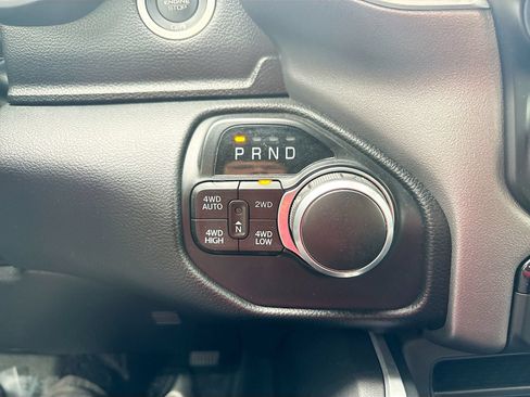 Used 2022 RAM 1500 Big Horn w/ Night Edition AWD/4WD image 16