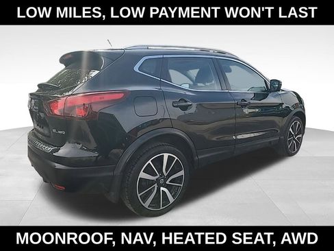 Used 2018 Nissan Rogue Sport SL w/ SL Premium Package AWD/4WD image 4