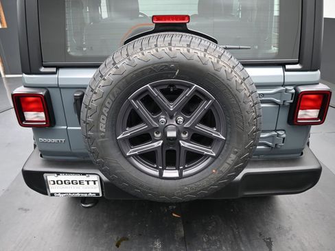 New 2026 Jeep Wrangler Sport AWD/4WD image 21