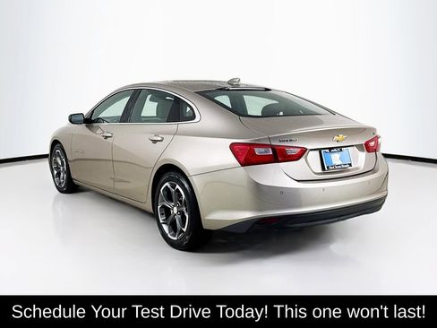 Used 2024 Chevrolet Malibu LT FWD image 5