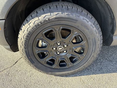 Used 2025 Ford Bronco Sport Badlands image 11