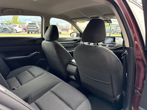 Used 2023 Nissan Altima 2.5 SV FWD image 10