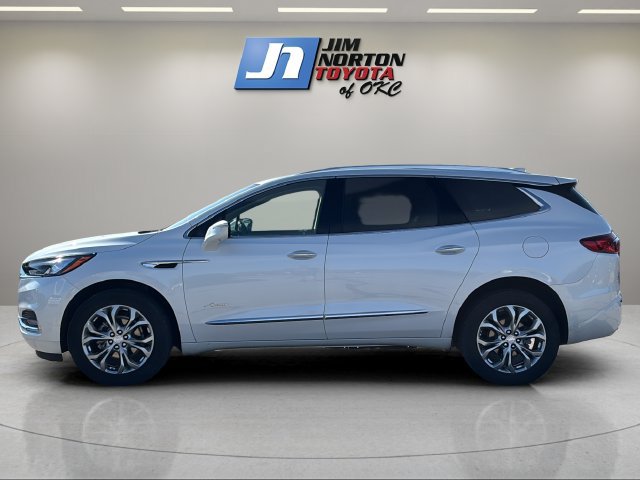 Used 2021 Buick Enclave Avenir w/ Avenir Technology Package FWD image 8