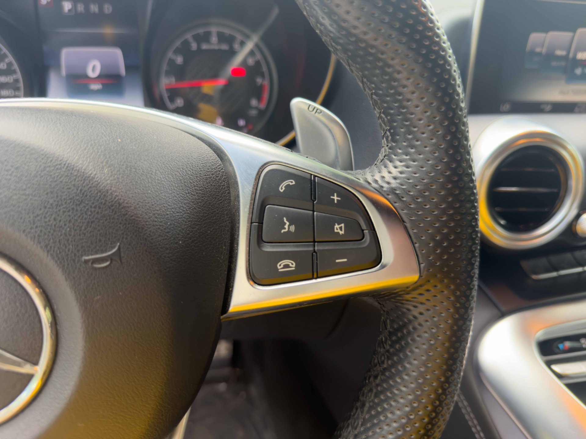 Used 2019 Mercedes-Benz AMG GT Roadster image 24
