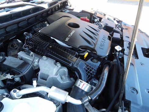 Used 2020 Nissan Altima 2.0 Platinum FWD image 26