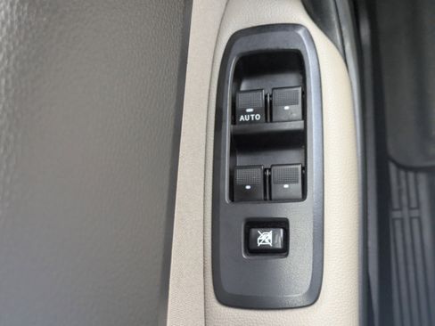 Used 2022 Ford Ranger XLT w/ Equipment Group 302A High image 26