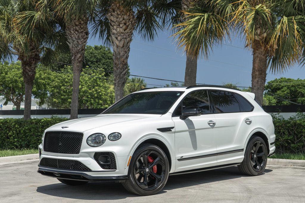 Used 2022 Bentley Bentayga AWD/4WD image 37