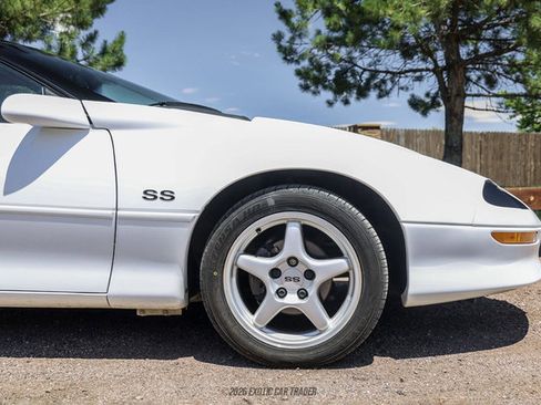 Used 1996 Chevrolet Camaro Z28 RWD image 11