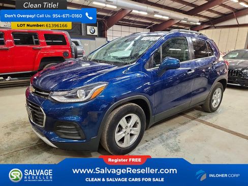 Used 2019 Chevrolet Trax LT w/ LT Convenience Package FWD image 1