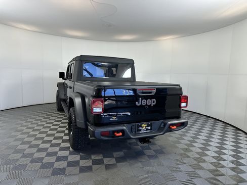 Used 2023 Jeep Gladiator Mojave w/ Cold Weather Group image 8