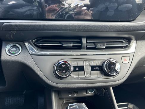 New 2026 Buick Envista Preferred FWD image 26