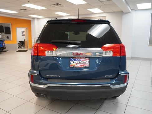 Used 2016 GMC Terrain SLT w/ Open Road Package image 12